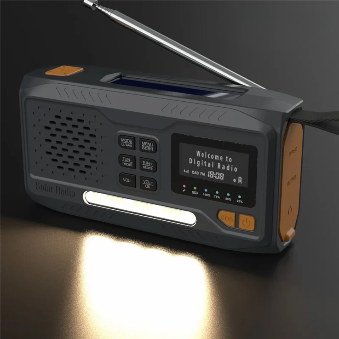 DAB/FM Nødradio 4500mAh – Solenergi & Håndsveiv
