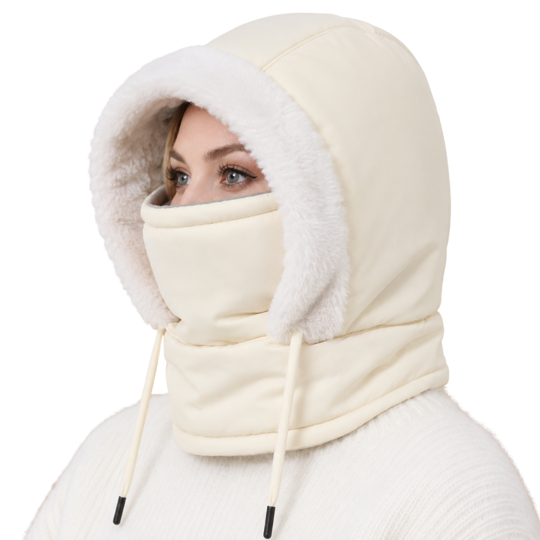 Balaclava hue i creme med hvid plyskant og snøre