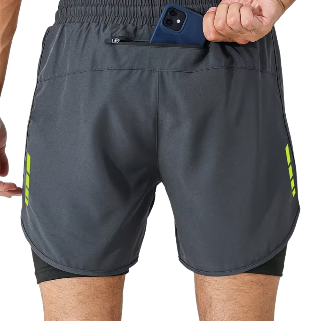 Herre 2-i-1 sportshorts – hurtigtørkende & baklomme med glidelås