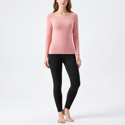 Termoundertøj dame Sort, leggings – på model på lys baggrund