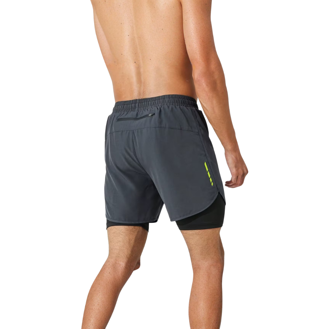 Herre 2-i-1 sportshorts – hurtigtørkende & baklomme med glidelås