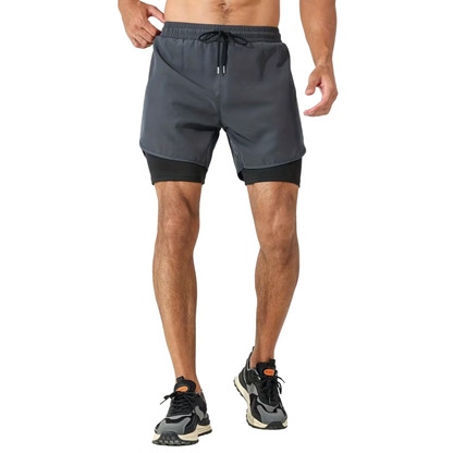 Herre 2-i-1 sportshorts – hurtigtørkende & baklomme med glidelås
