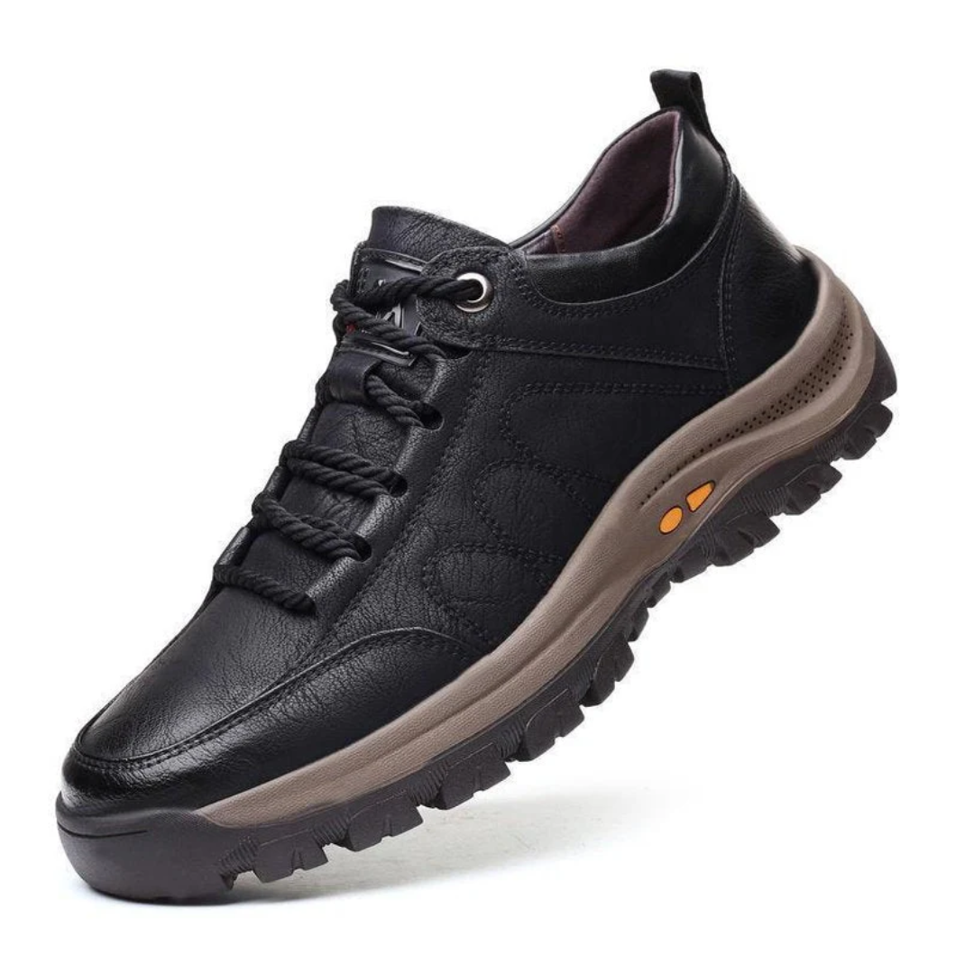 Utendørs sneakers for menn - PE-lær