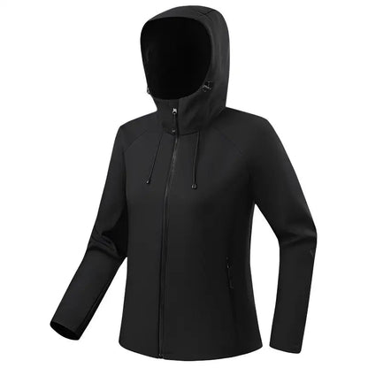 Softshell jakke dame i skoven om efteråret