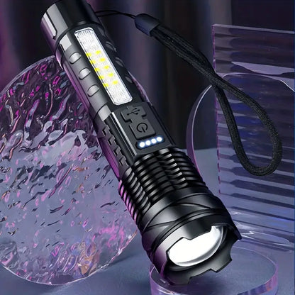 OutdoorHaven Militær Lommelygte - 5000 Lumen